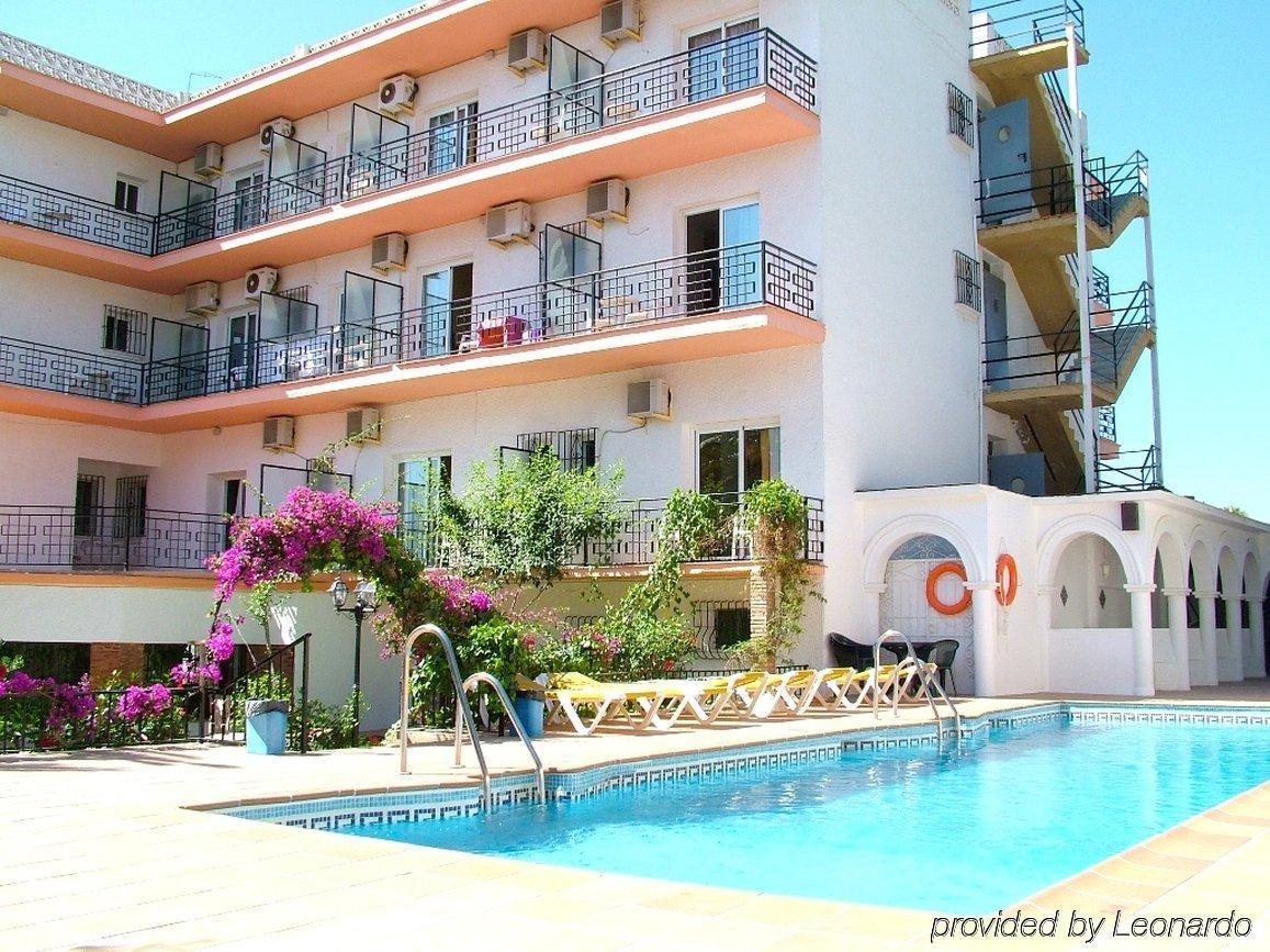 Hotel Carmen Teresa Торемолинос Екстериор снимка