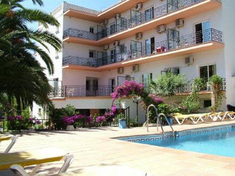 Hotel Carmen Teresa Торемолинос Екстериор снимка